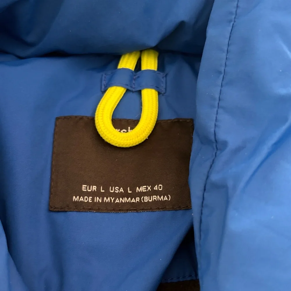 Men’s Bershka puffer jacket - Picture 6 of 7